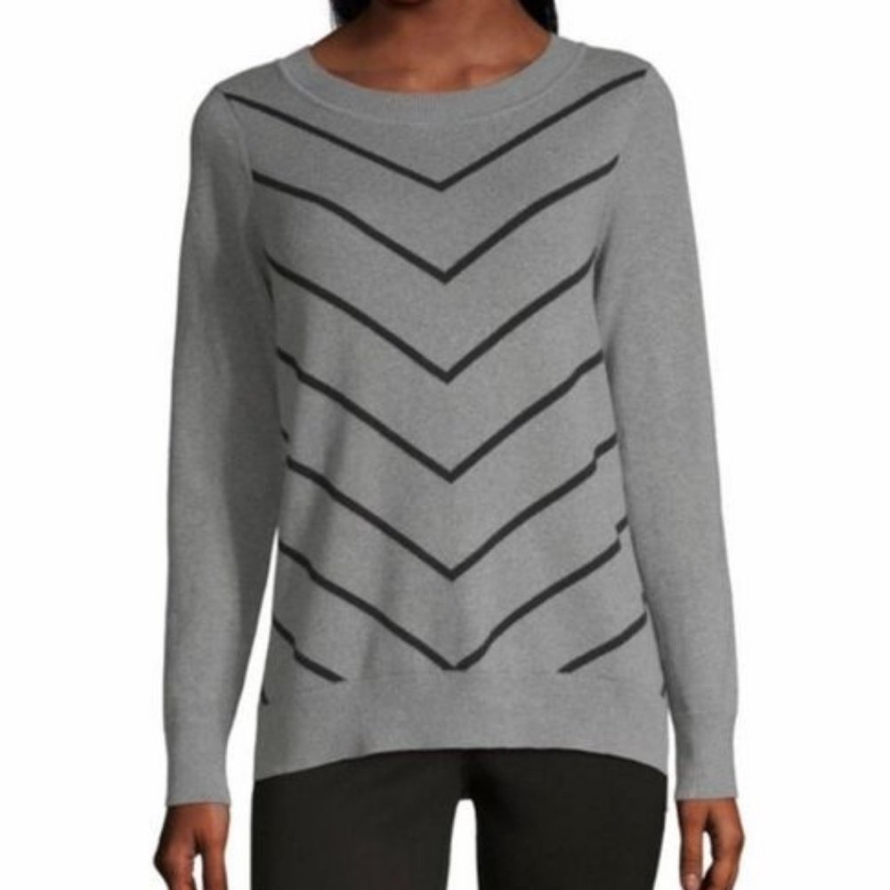Liz Clairborn crew neck chevron sweater
